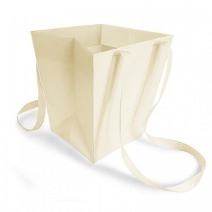 ENVELOPES ELEGANT 16.3X12.5XH18CM PZ10-cream