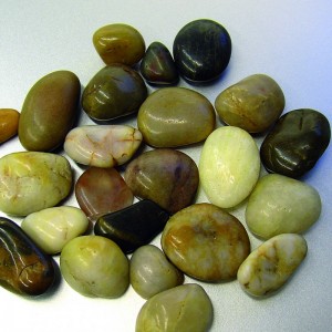 RIVER STONES 8-25MM KG 1-multicolor